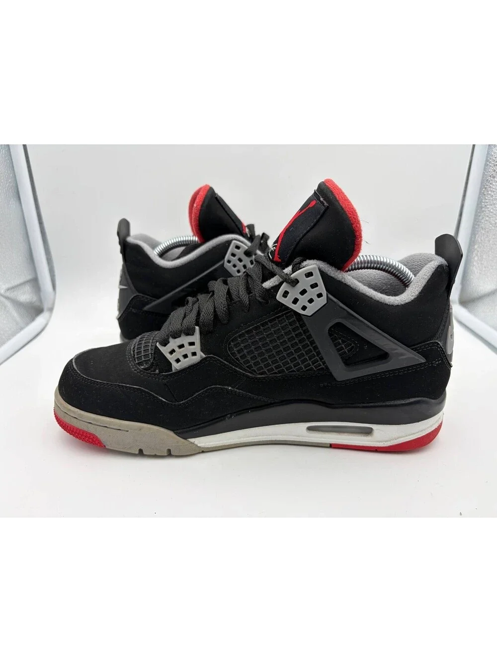 Nike Air Jordan 4 Retro Black Fire Red Cement Grey Size 8.5 Mens 308497-060